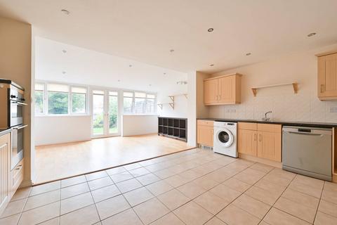 4 bedroom end of terrace house for sale, Observer Drive, Watford, WD18