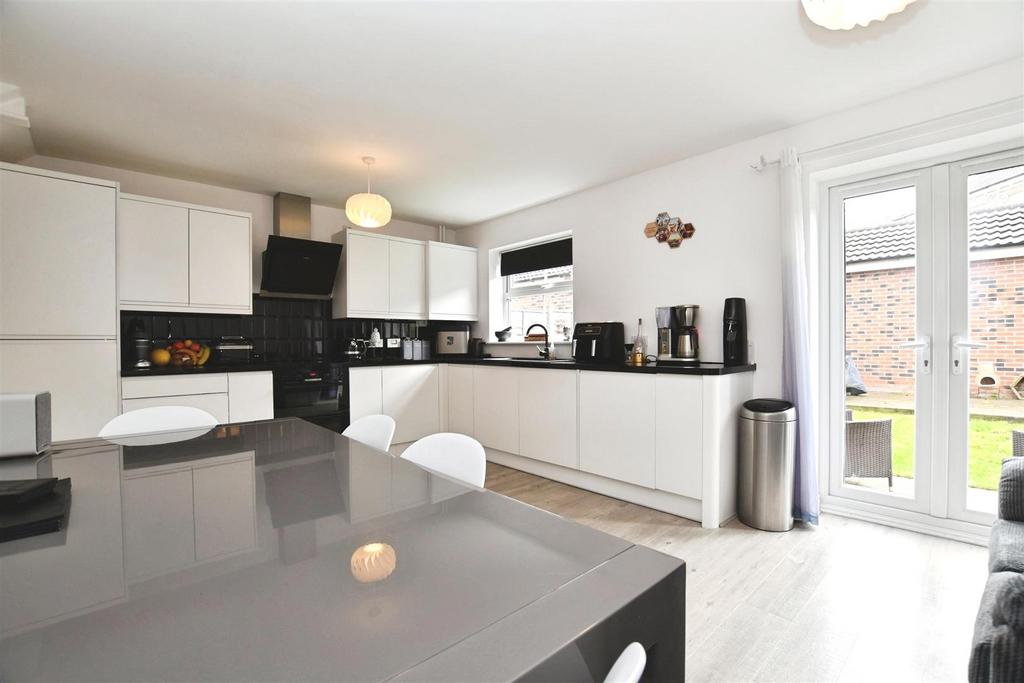 Kitchen/Diner/Family Room