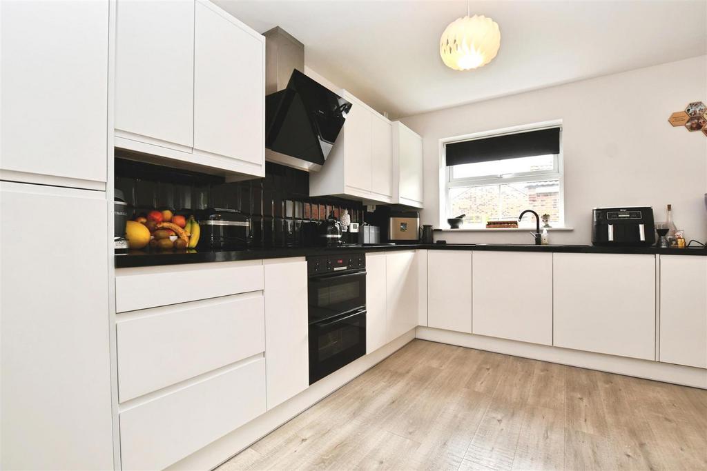 Kitchen/Diner/Family Room