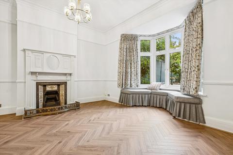 5 bedroom semi-detached house to rent, Marryat Road, London, SW19