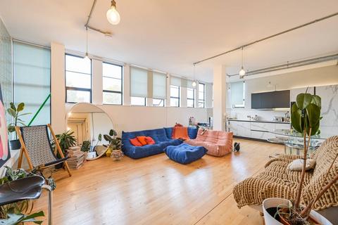 undefined, Dehavilland Studios, Clapton, London, E5
