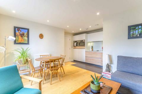 2 bedroom flat to rent, Wiltshire Row, Hoxton, London, N1