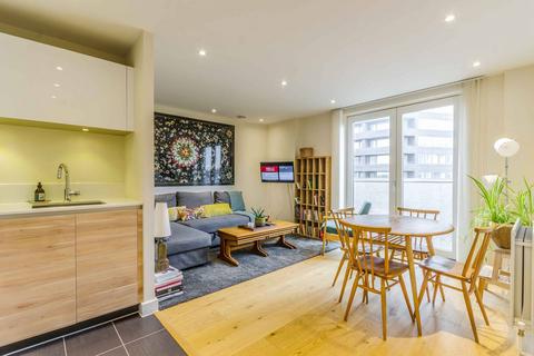 Wiltshire Row, Hoxton, London, N1