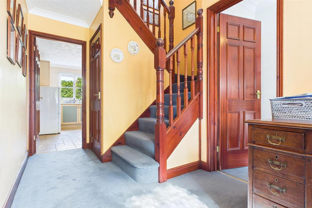 Hallway.jpg