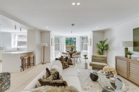 Belsize Grove, Belsize Park, NW3