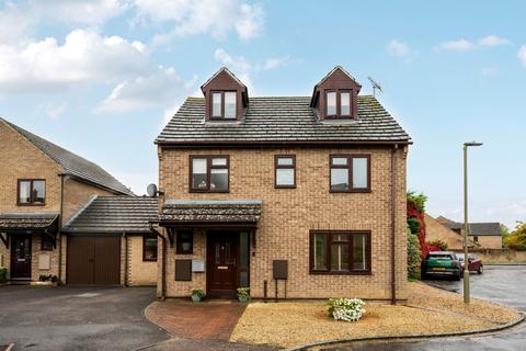 undefined, Dark Lane, Witney, Oxfordshire