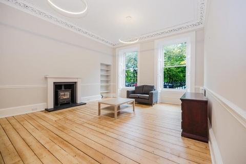 5 bedroom flat to rent, 3213L Castle Terrace, Edinburgh, EH1 2DP