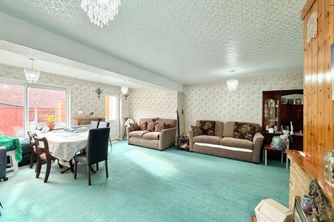 3 bedroom terraced house for sale, Redstone Farm Road, Hall Green