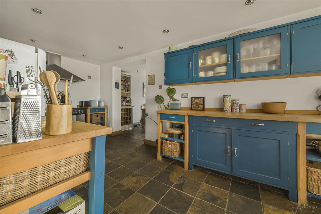 Kitchen area