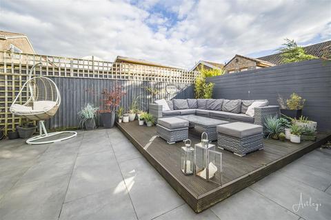 undefined, Hornbeam Close, Cimla, Neath