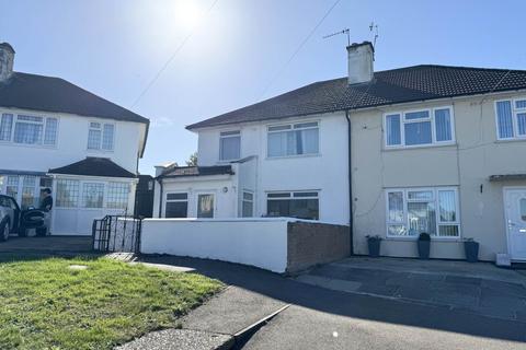 4 bedroom semi-detached house for sale, Delius Close, Elstree