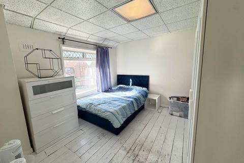 16 Delius Close, Elstree, Borehamwood, WD6 3DW