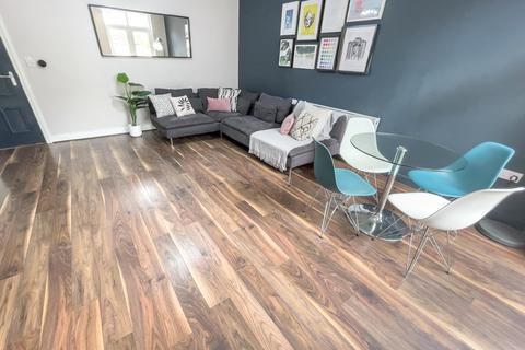 undefined, Esher Road, L6 6DF,