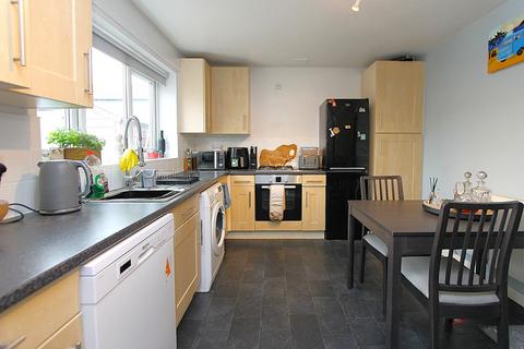 3 bedroom terraced house for sale, Coronation Way, Kidderminster, DY10