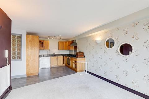 undefined, Raleigh Street, Radford NG7