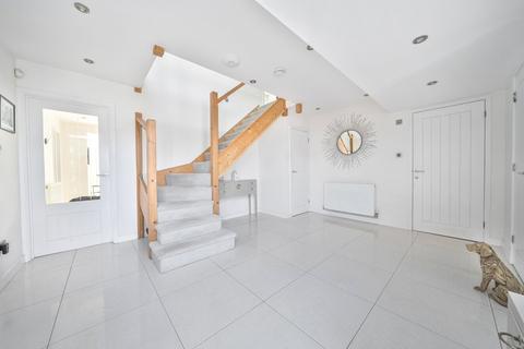 5 bedroom detached house for sale, Dencer Drive, Kenilworth, Warwickshire