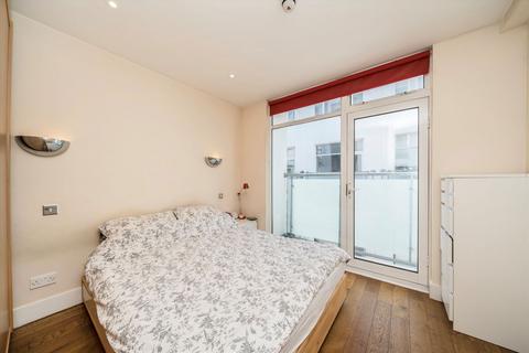 2 bedroom flat for sale, Empire Square, London N7