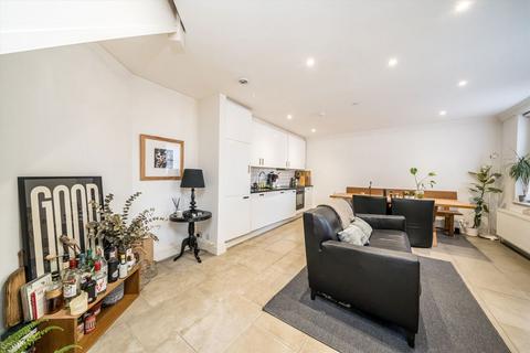 Cottage 2, 2 Almorah Road, London, N1 3EU