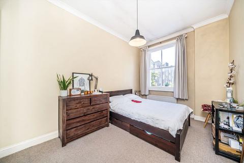 Cottage 2, 2 Almorah Road, London, N1 3EU