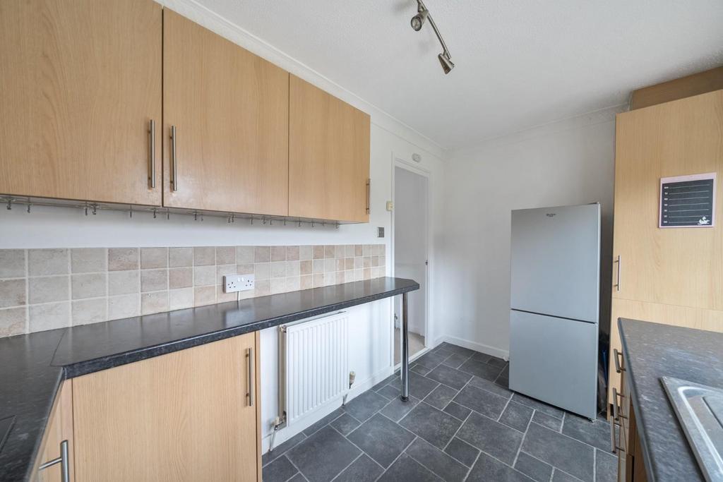 Kitchen 3.jpg