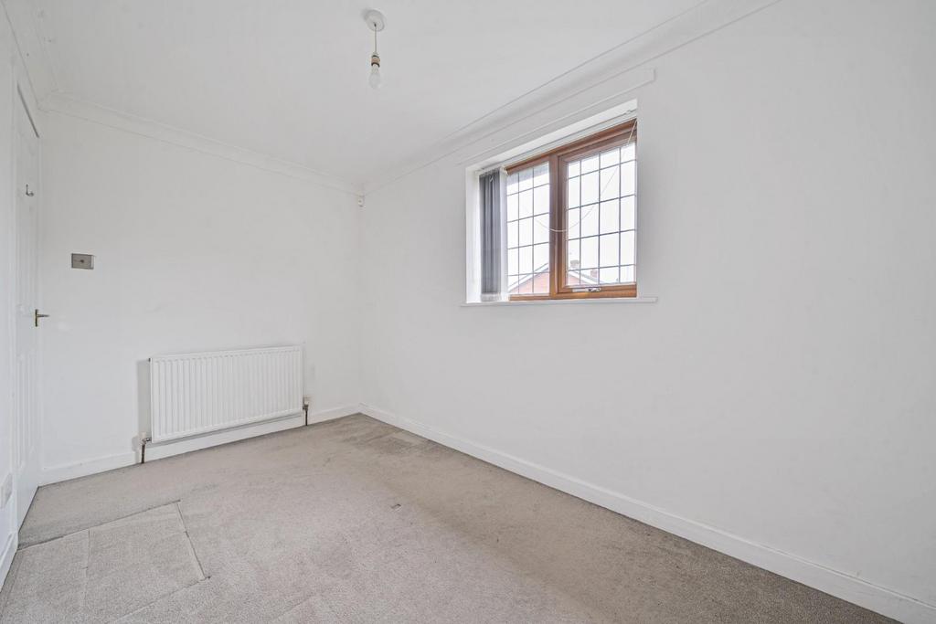 Principle bedroom.jpg