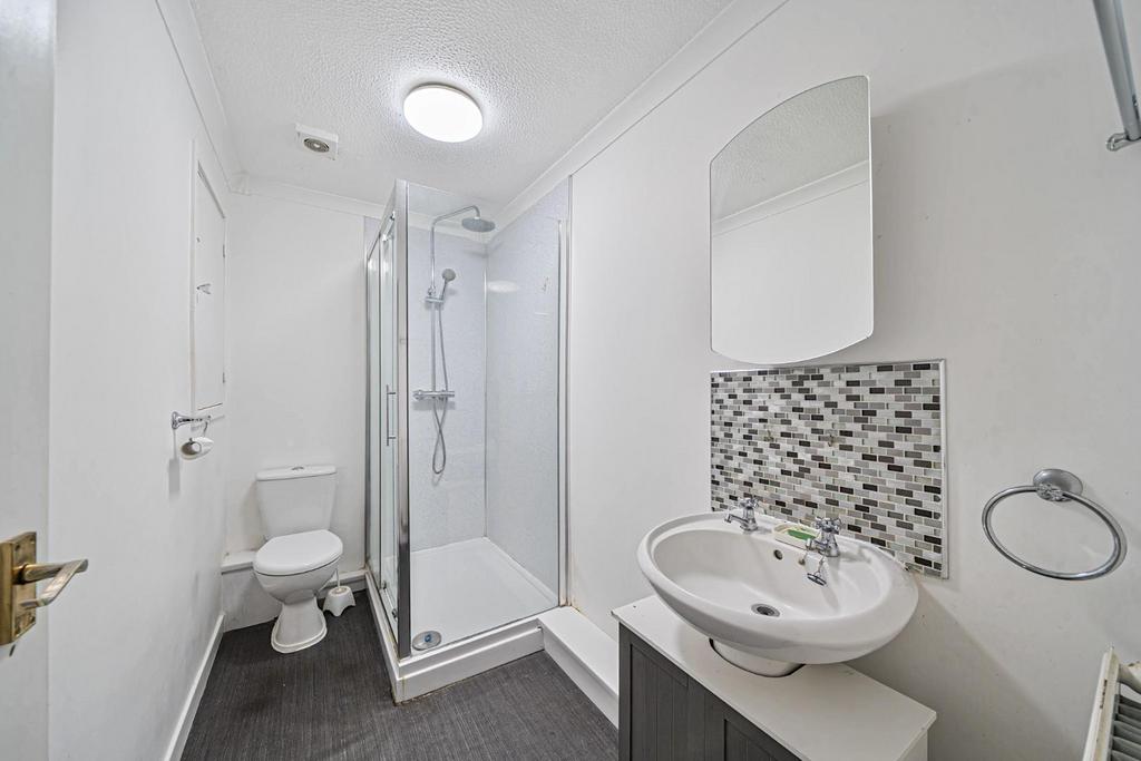 House bathroom.jpg