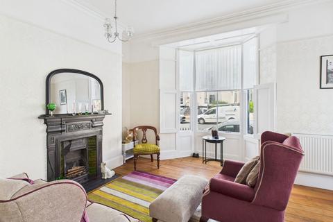 4 bedroom townhouse for sale, Crescent Place, Whitby YO21