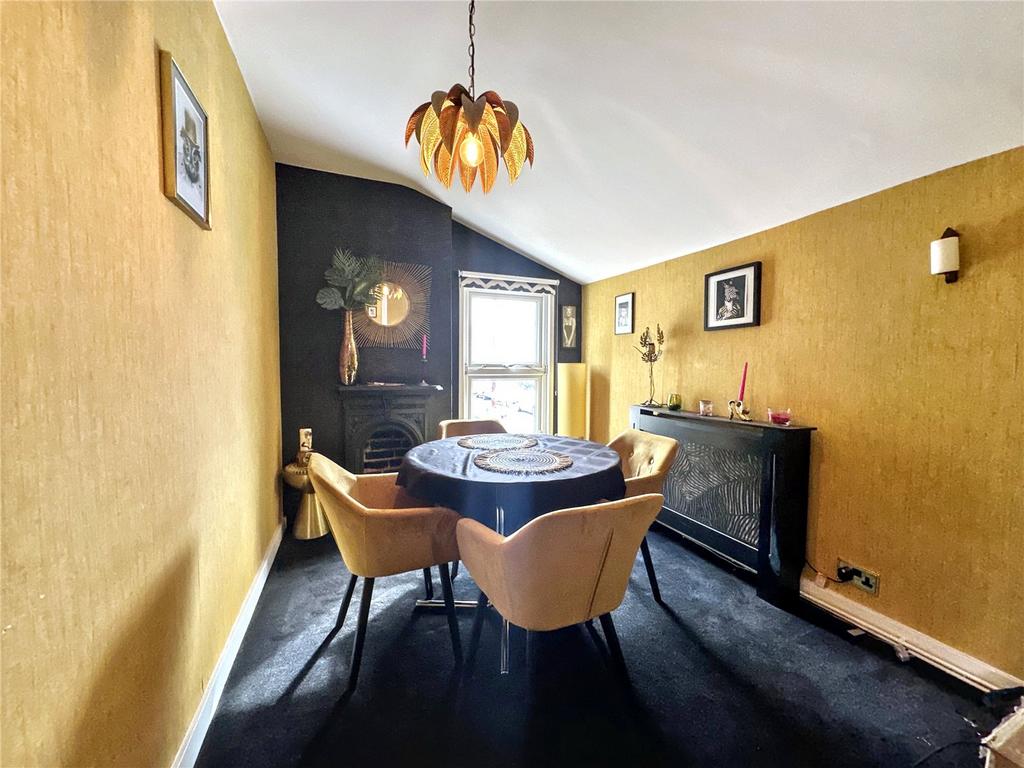 Dining/Bedroom Two