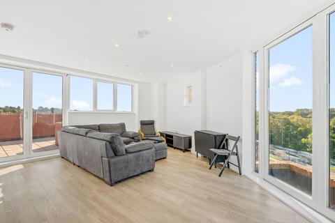 2 bedroom penthouse for sale, London N3