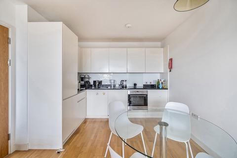 2 bedroom flat to rent, Amelia Street, London, SE17