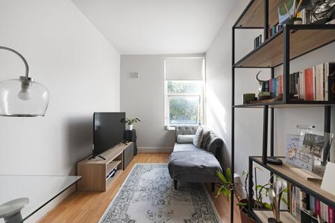 1 bedroom flat to rent, High Street, Crouch End