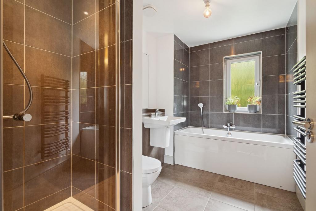 Family bathroom