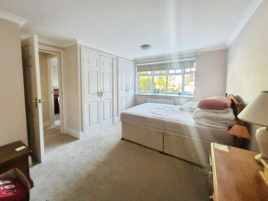 Pbox-bedroom-340730.jpeg