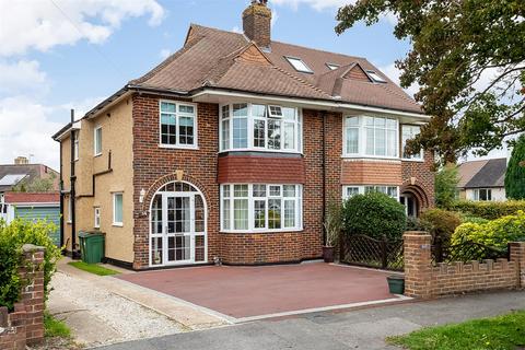 3 bedroom semi-detached house for sale, Corrigan Avenue, Coulsdon CR5
