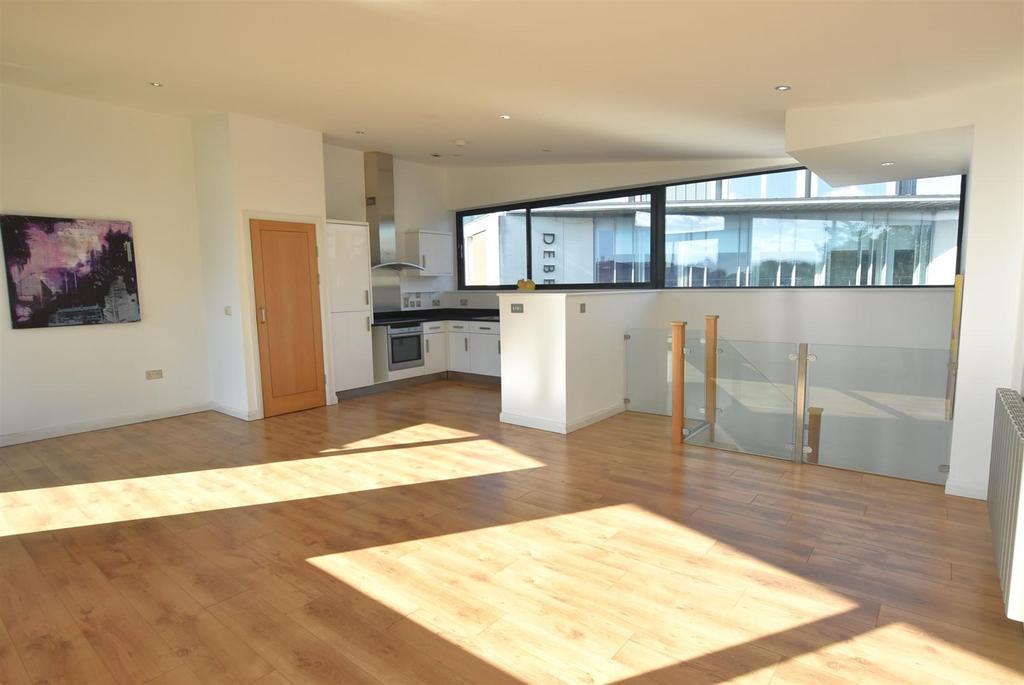 Kitchen/Living Room