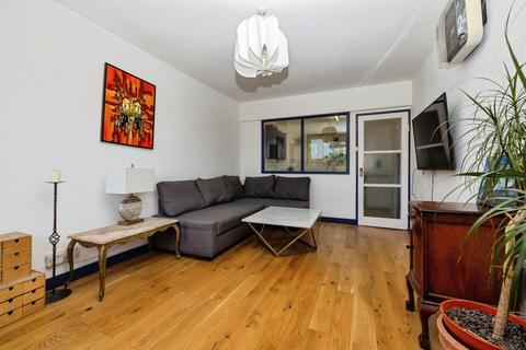 1 bedroom apartment for sale, Central Street, London EC1V