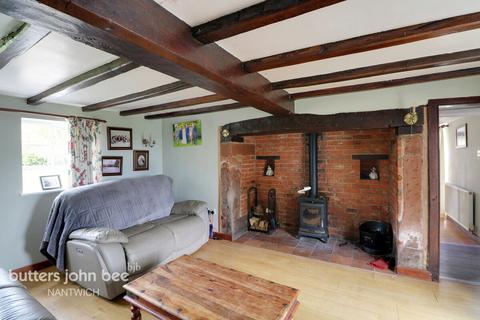 3 bedroom cottage for sale, Barracks Lane, Ravensmoor