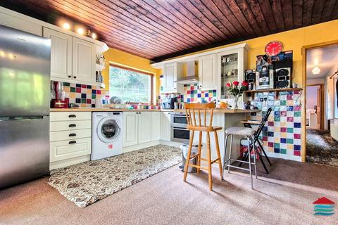 undefined, Sarn Meillteyrn, Pwllheli, LL53