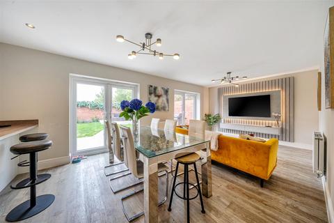 undefined, Pauling Close, Aston Clinton,
