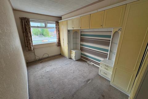 2 bedroom flat for sale, Carter Close, Denton