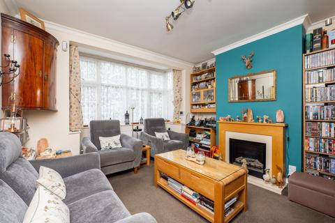 undefined, Sutton Common Road, Sutton SM3