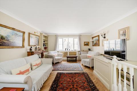 1 bedroom flat for sale, Bathurst Mews, London, W2