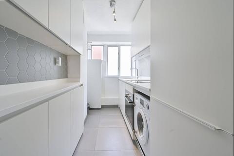 undefined, Marion Court, Tooting Broadway, London, SW17