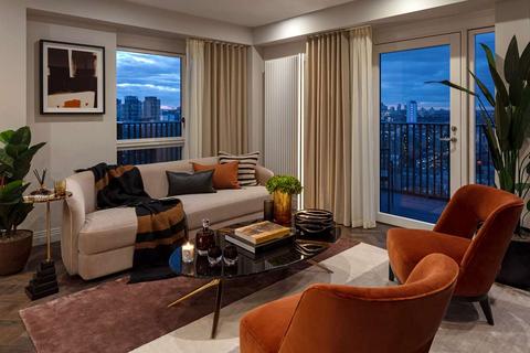 undefined, England E16 1JN London, GBR