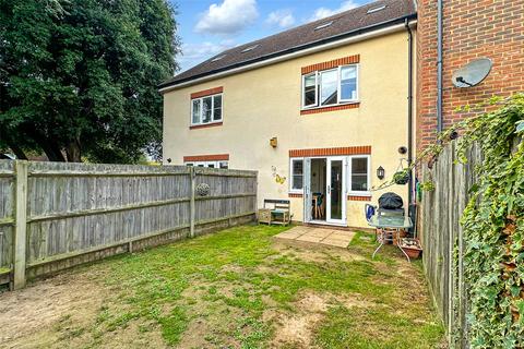 4 bedroom terraced house for sale, Woodlands Avenue, Rustington, Littlehampton, West Sussex