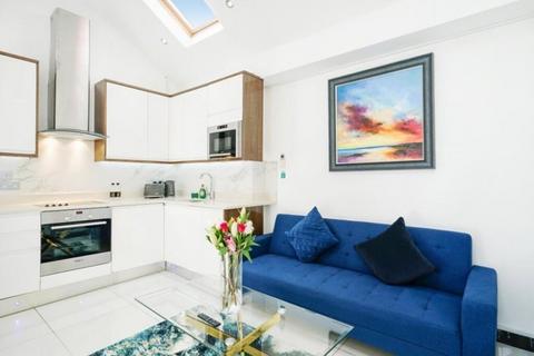 1 bedroom property to rent, Gloucester Place, Marylebone, London, W1U