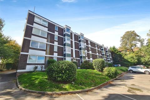 2 bedroom flat to rent, Elm Close, Southampton SO16