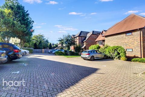 undefined, Cheam Road, SUTTON