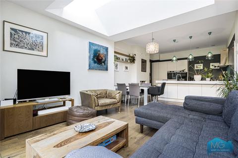3 bedroom apartment for sale, Crouch Hall Road, London, N8