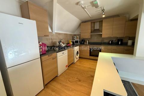 1 bedroom in a house share to rent, Exeter Road, Selly Oak